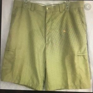 10” Golf shorts with zippered pockets